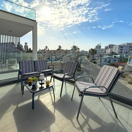 Apartment Sunset Balcony And Espresso Station *