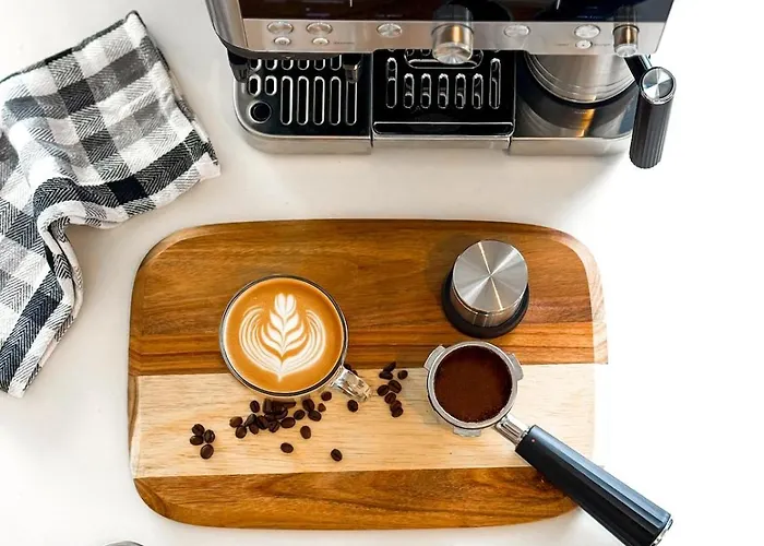 Sunset Balcony And Espresso Station *